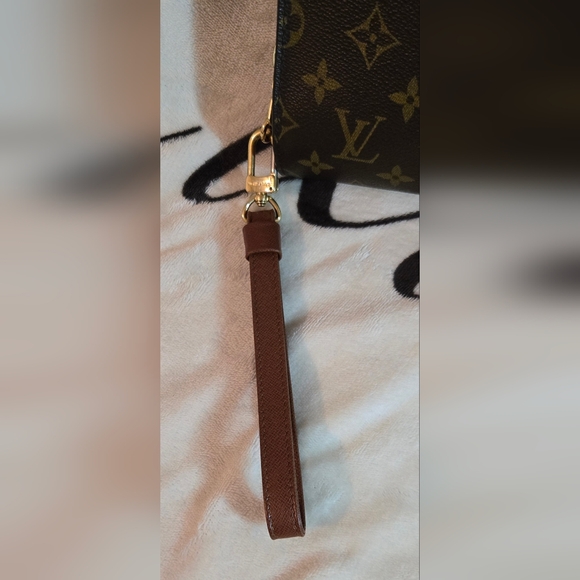 💯 Authentic Louis Vuitton Orsay Clutch - Picture 12 of 13